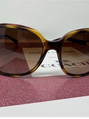 Coach Oversized Tortoiseshell Sunglasses with Brown Gradient Lenses